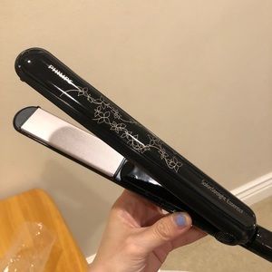 Philip flat iron